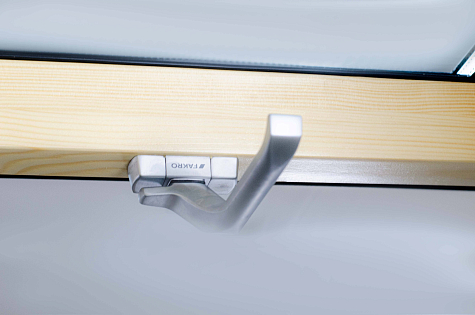 Купить Мансардное окно FAKRO FTP-V U5 (CH) 55х98см / вентклапан / двухкамерное - изображение 4